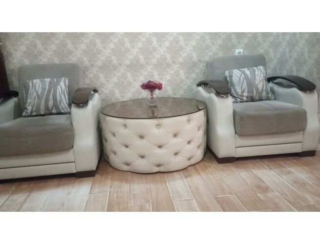 Վաճառվում է սուրճի սեղան, 2 image