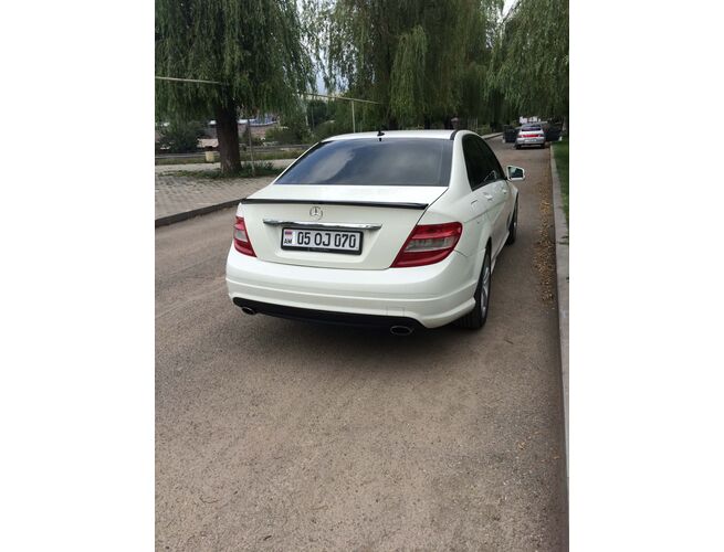 Մարդատար ավտոմեքենա՝ սեդան, Mercedes-Benz C-Class, 3.0 լ, 2009 թ.