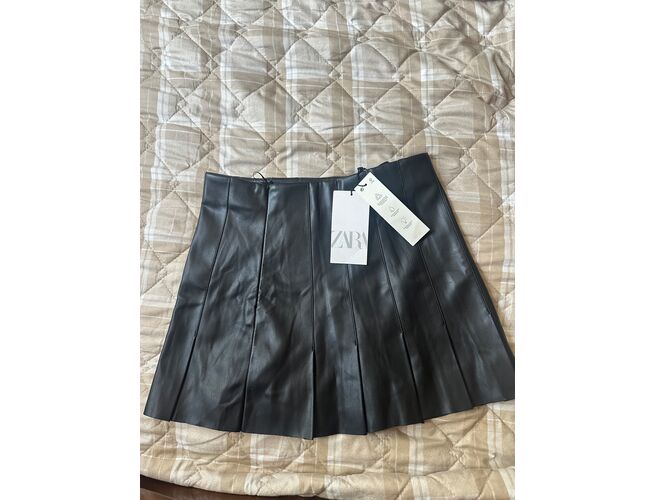 Կիսաշրջազգեստ Zara
