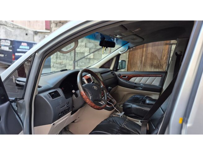 Toyota Alphard 2․4 2002, 5 image