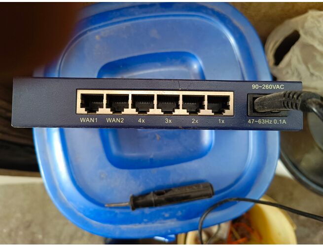 Swiches սվիչներ routers ռոուտերներ, 3 image