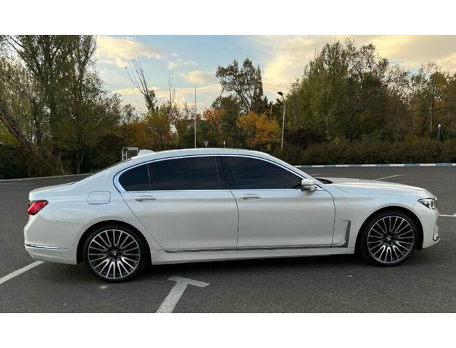 Վաճառվում է BMW 740 LI, 5 image