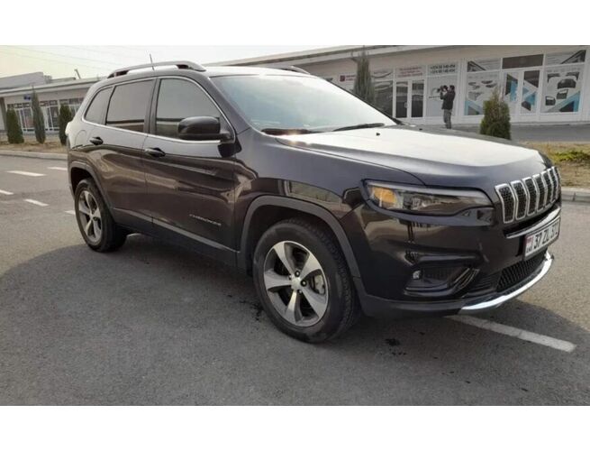 Վաճառվում է Jeep Cherokee Limited, 2 image