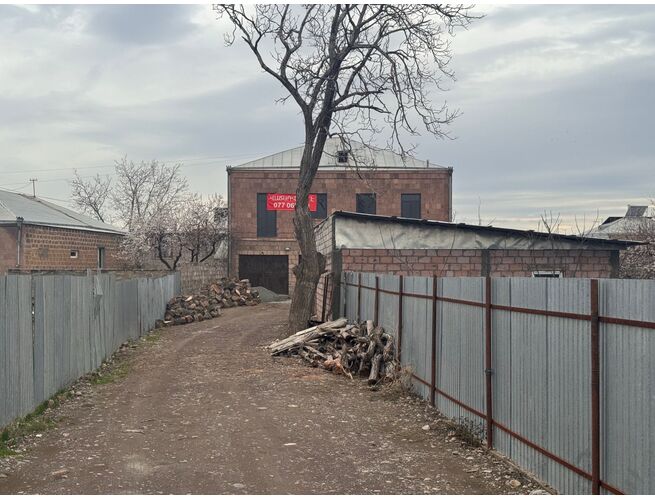 Վաճառվում է 2 հարկանի քարե տուն, 17 image