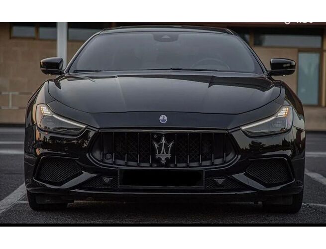 Վաճառվում է Maserati Ghibli GRANSPORT